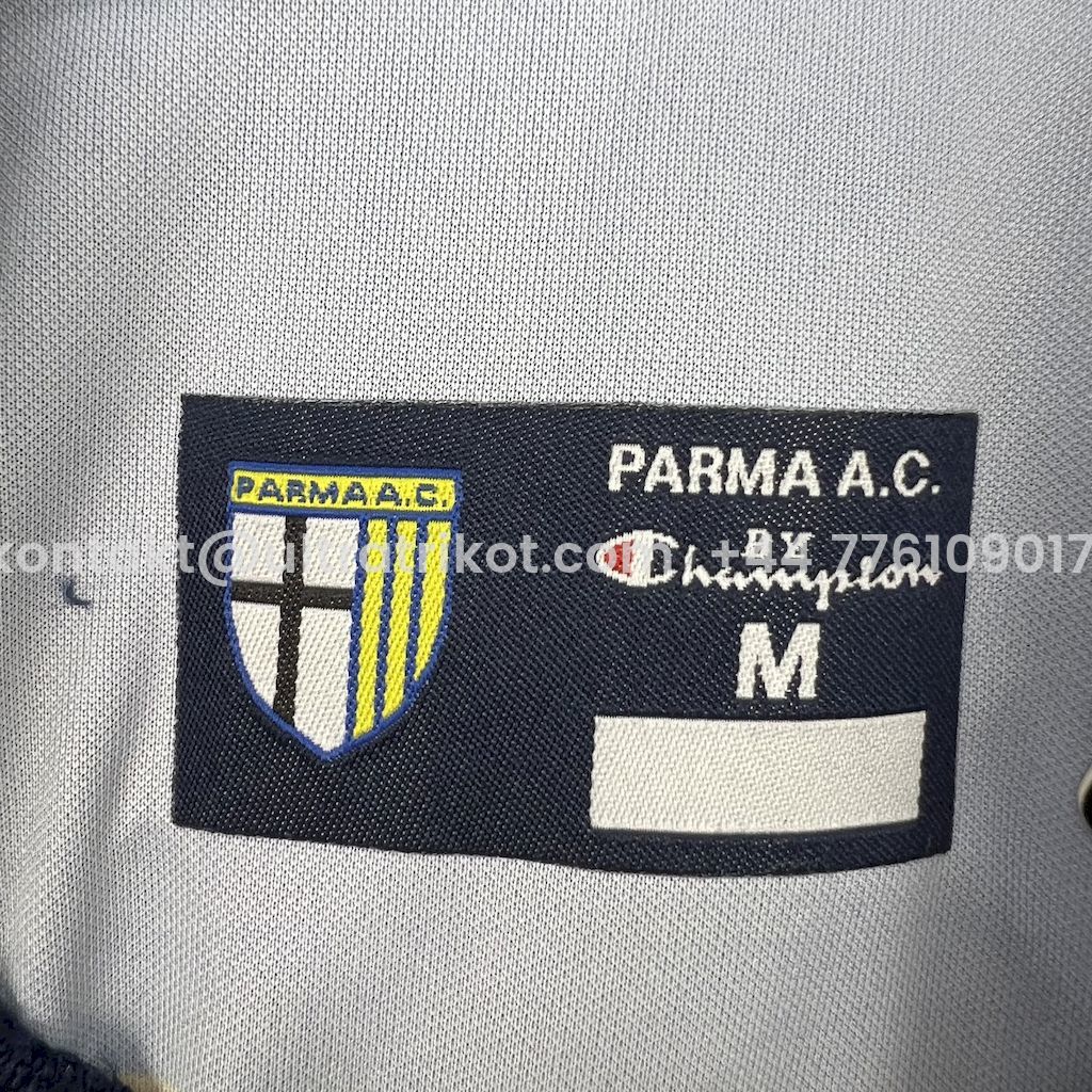 UltraTrikot-Retro Parma 2002-03 Home Jersey - Fans Version