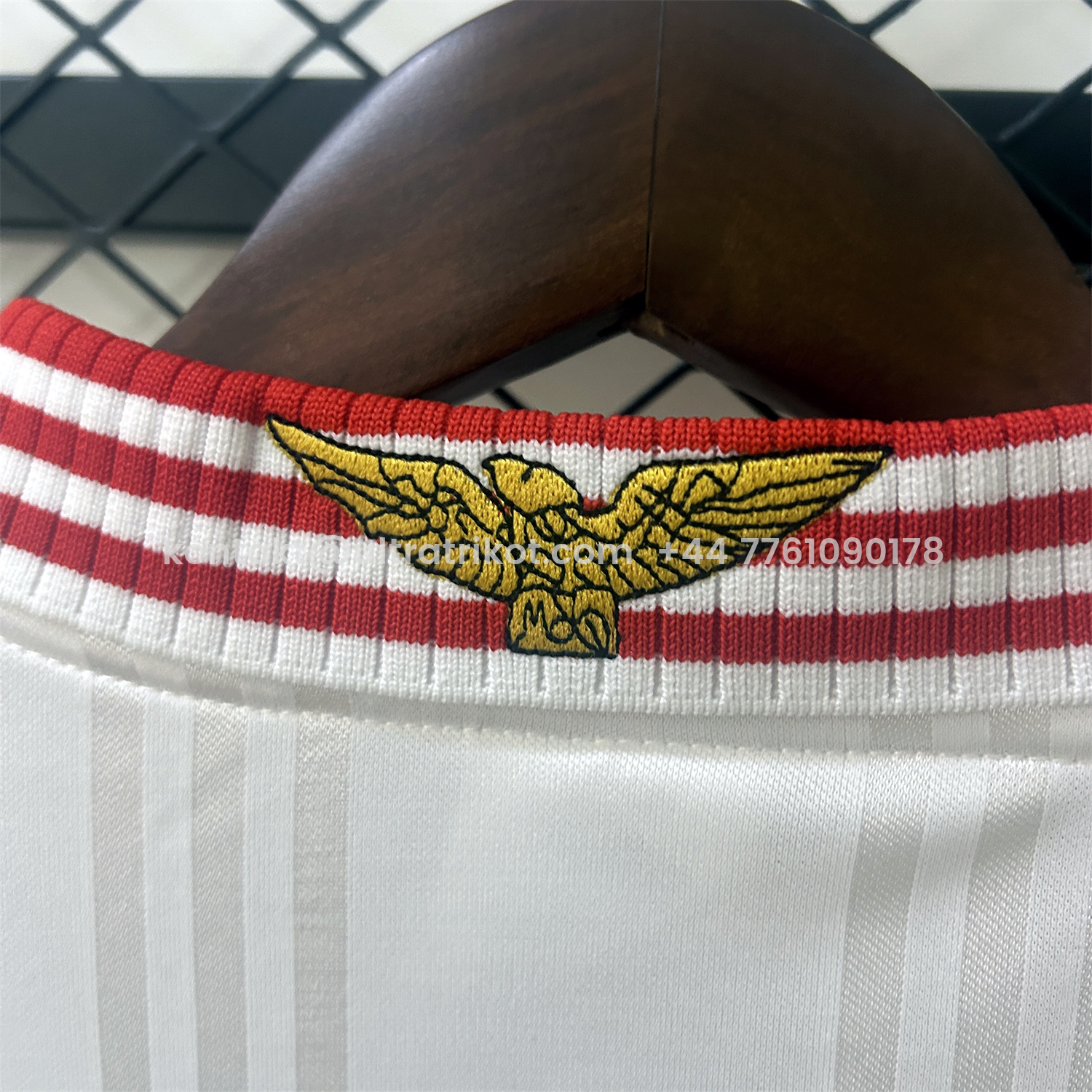 UltraTrikot-Retro Benfica 1997-99 European Away Jersey