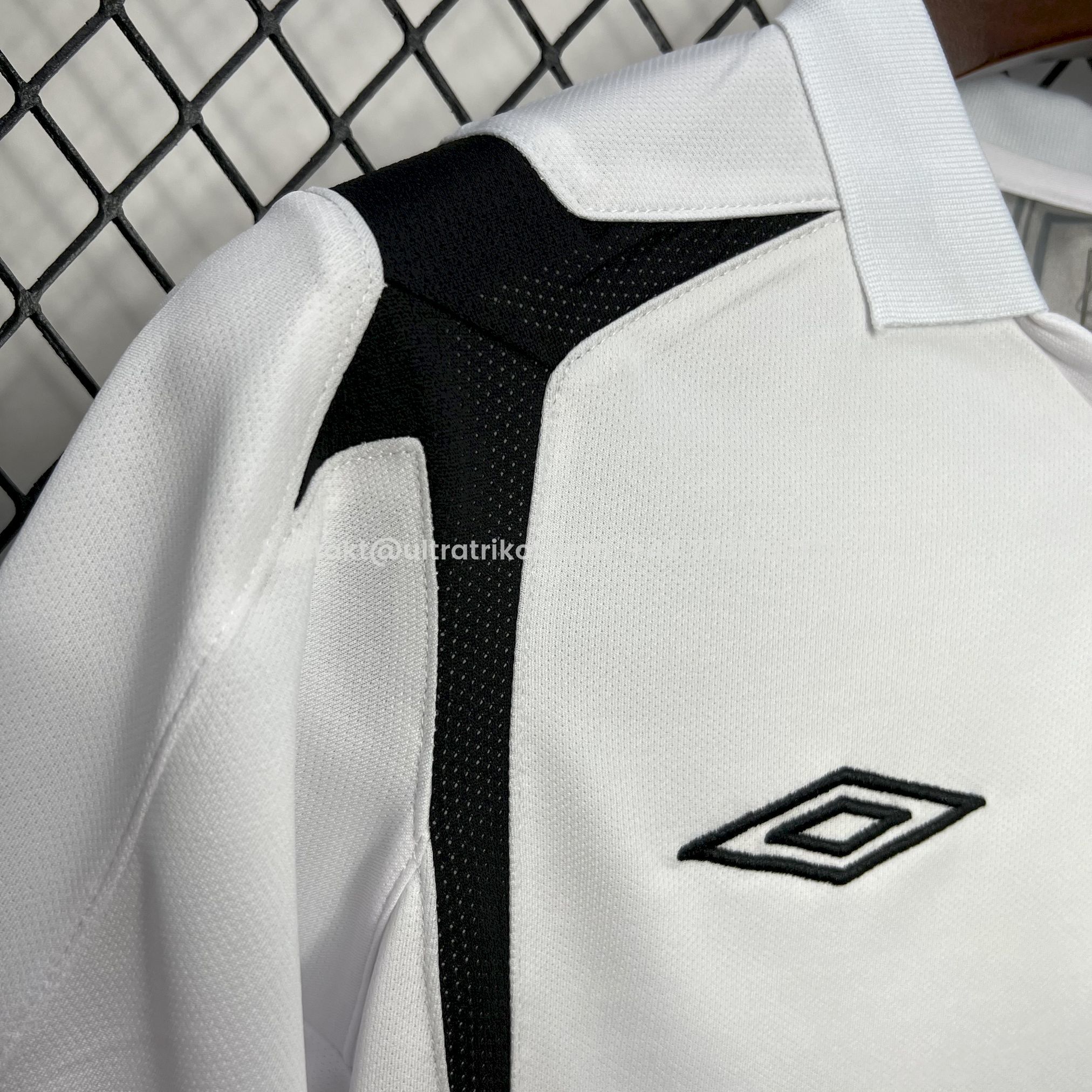 UltraTrikot-Retro Colo Colo 2006 Home Jersey