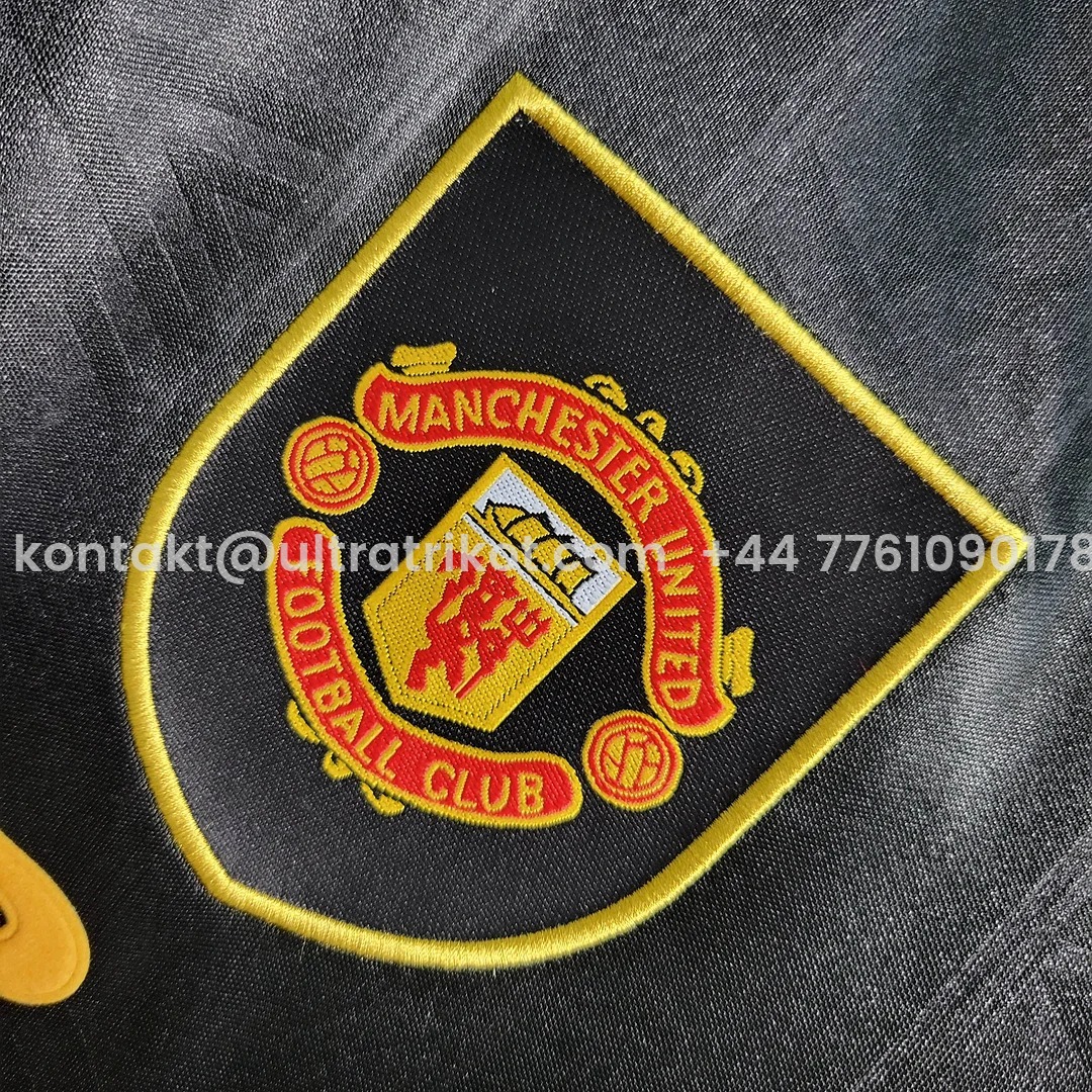 UltraTrikot-Retro Manchester United 93-94 Away Jersey