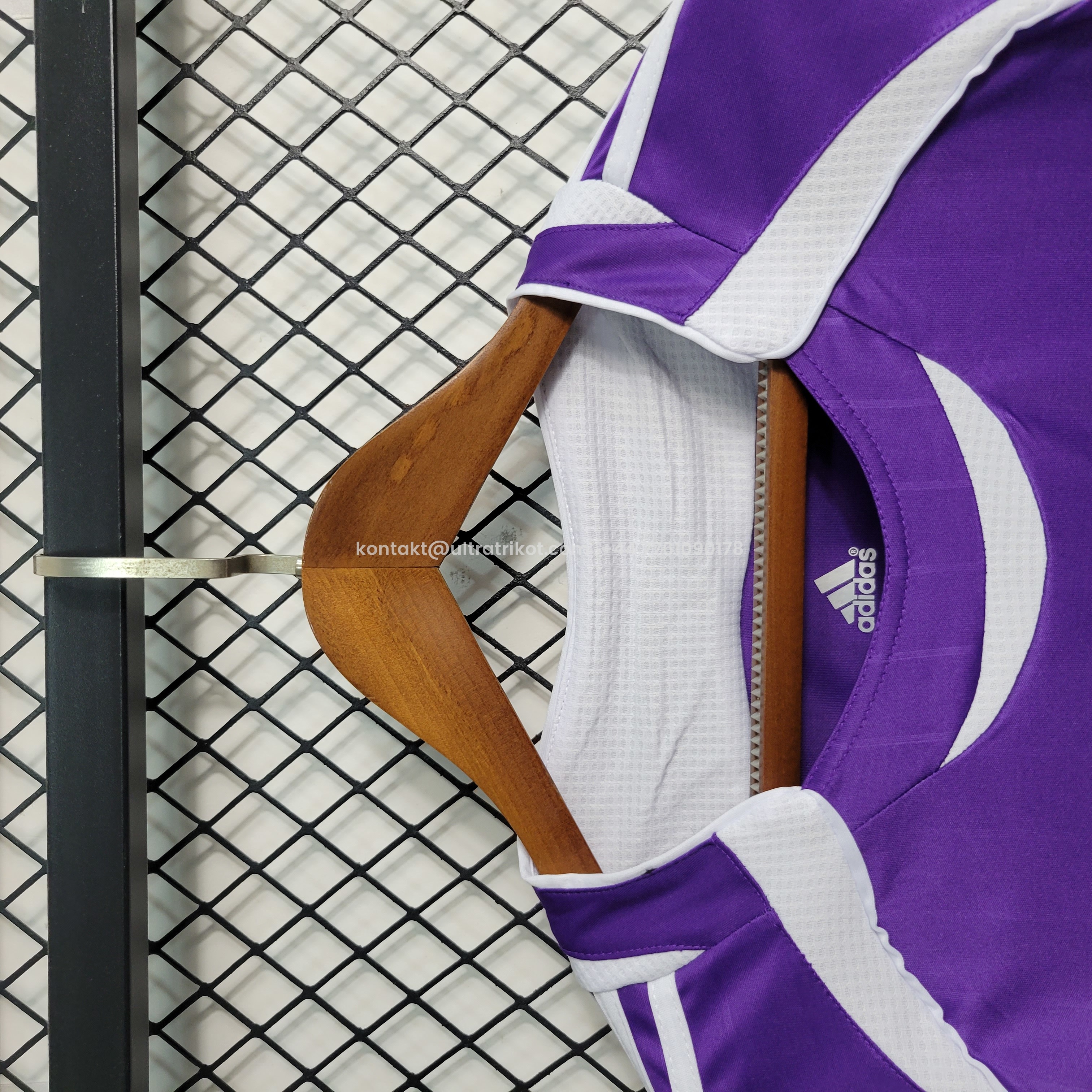 UltraTrikot-Retro Real Madrid 06-07 Third Jersey