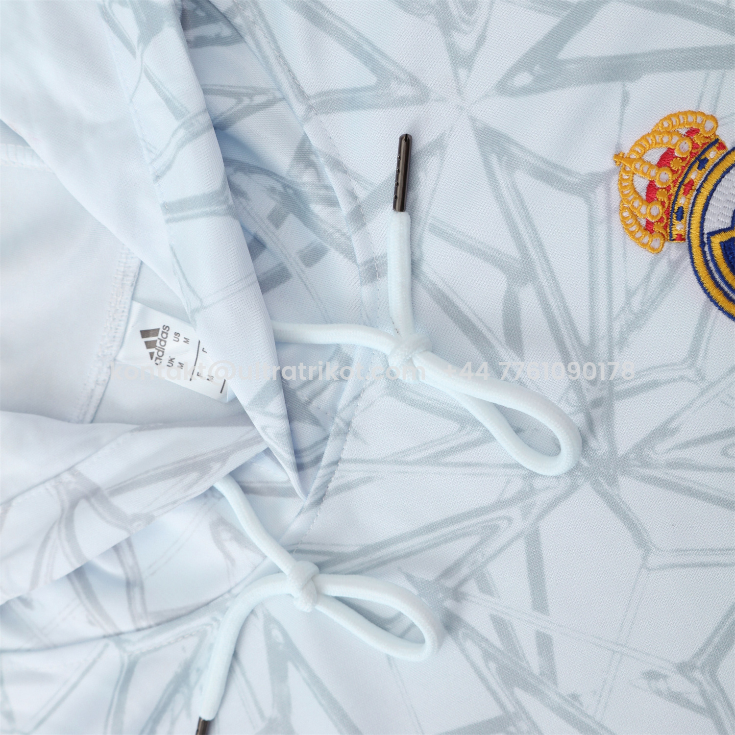 UltraTrikot-Real Madrid 25-26 Traning Hoodie Set - Triangular Spots White Hoodie With Black Pants