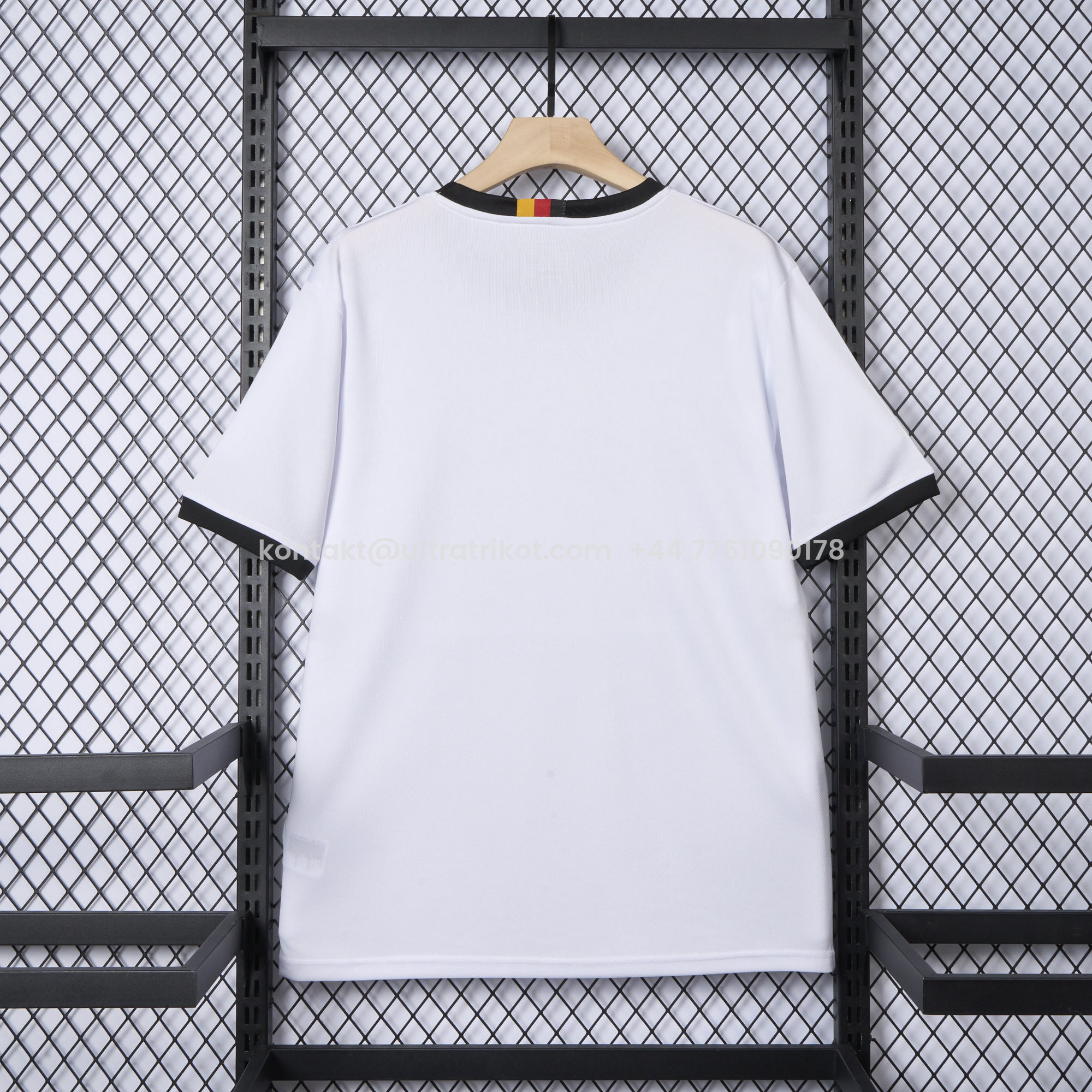 UltraTrikot-Germany 2025 White Retro Style Jersey - Fans Version