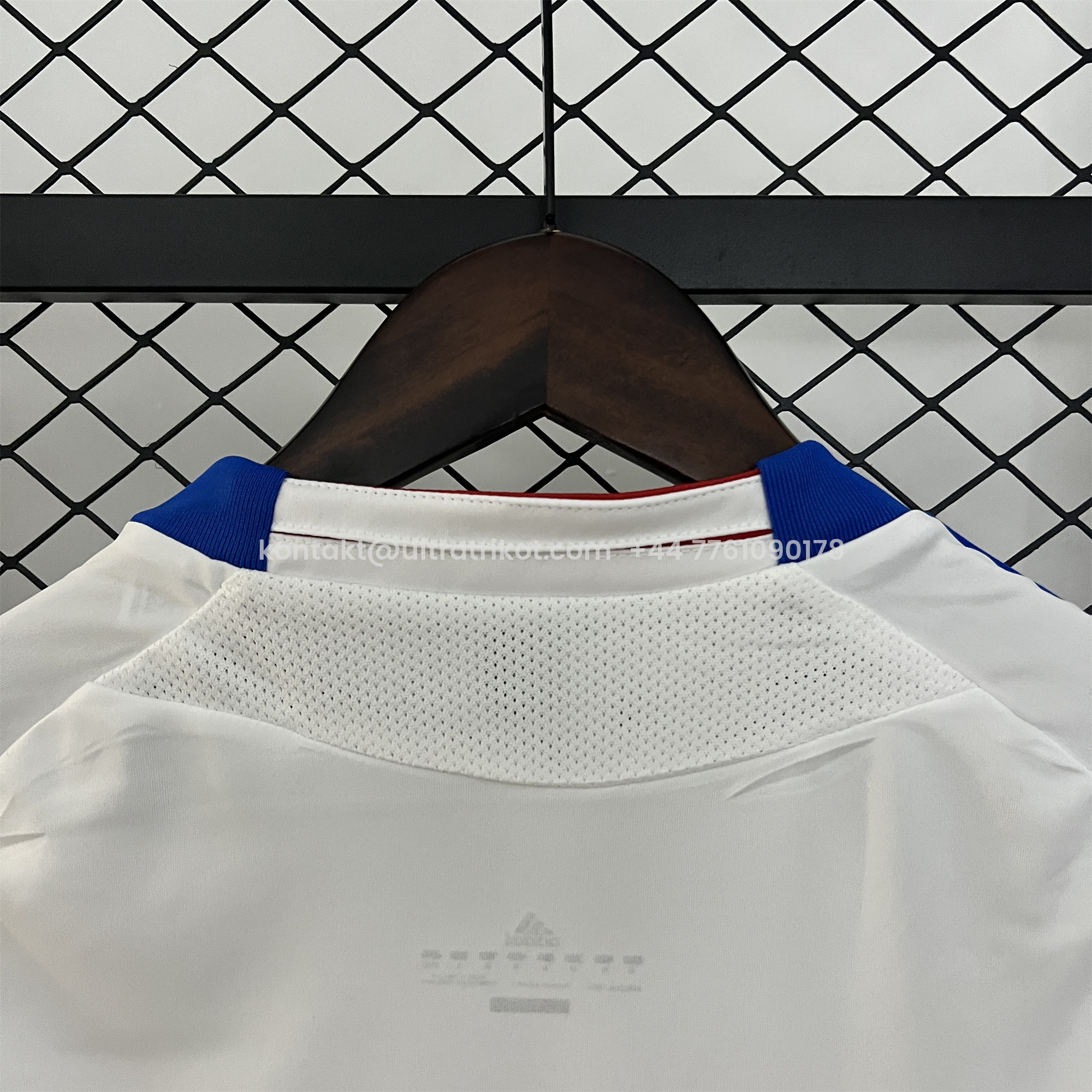 UltraTrikot-Retro Olympique Lyonnais Lyon 2010-11 Home Jersey