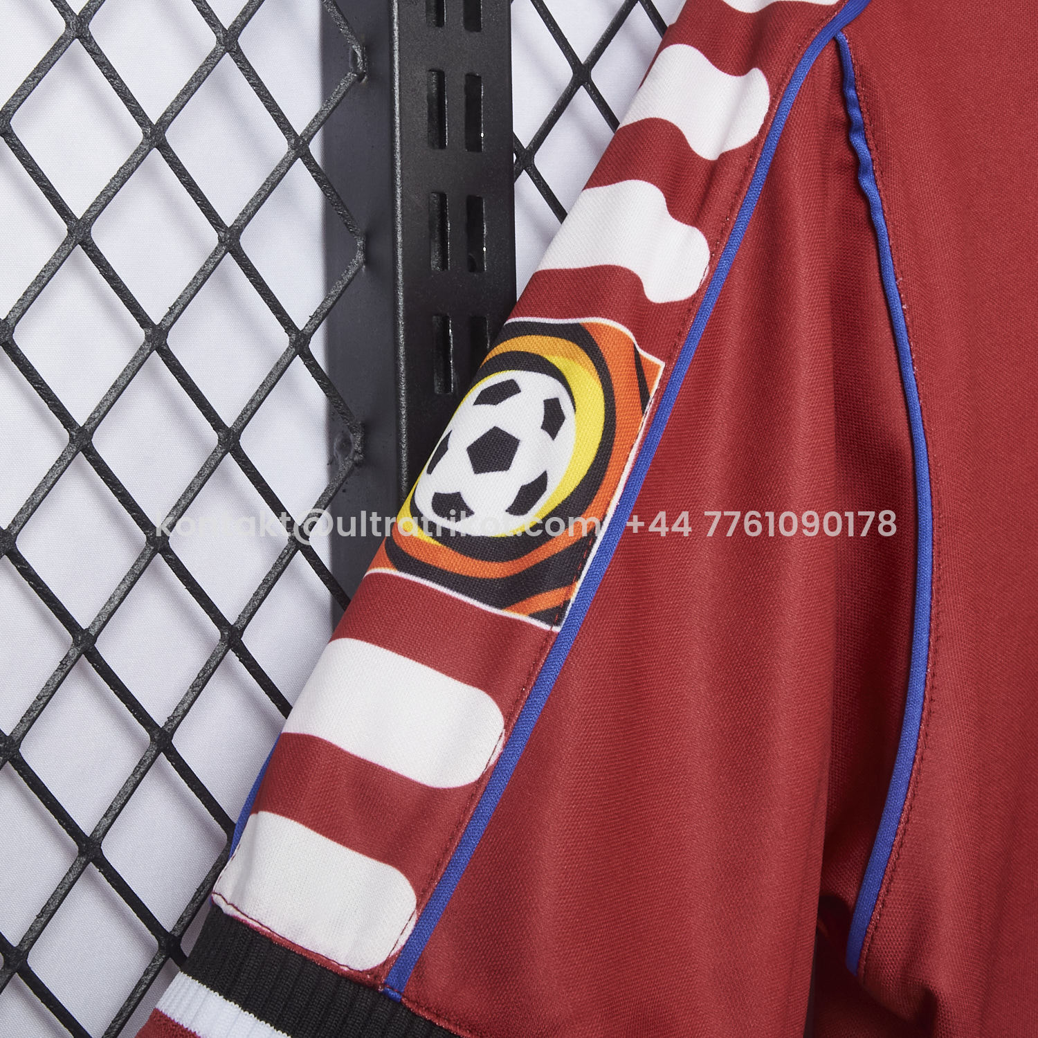 UltraTrikot-Retro Hamburger SV 1999-00 Third Red Jersey