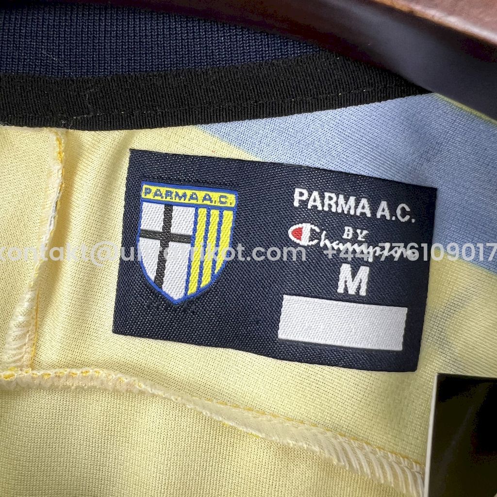 UltraTrikot-Retro Parma 1999-00 Home Jersey - Fans Version