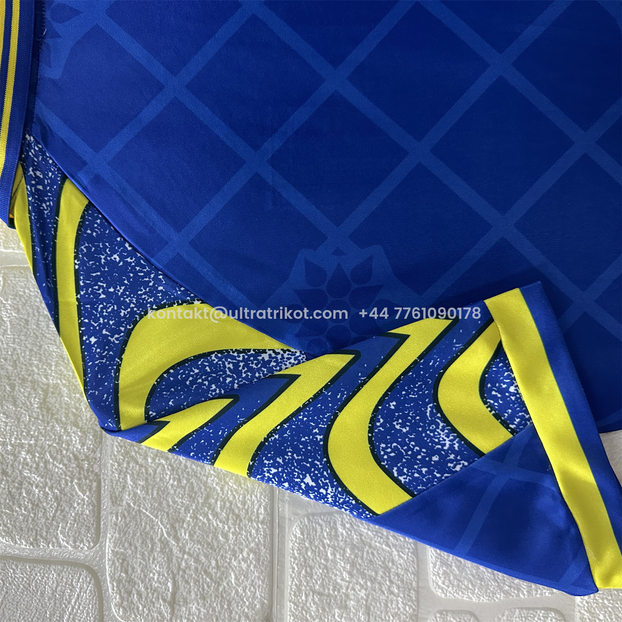 UltraTrikot-Retro Parma 1995-96 Third Jersey - Fans Version