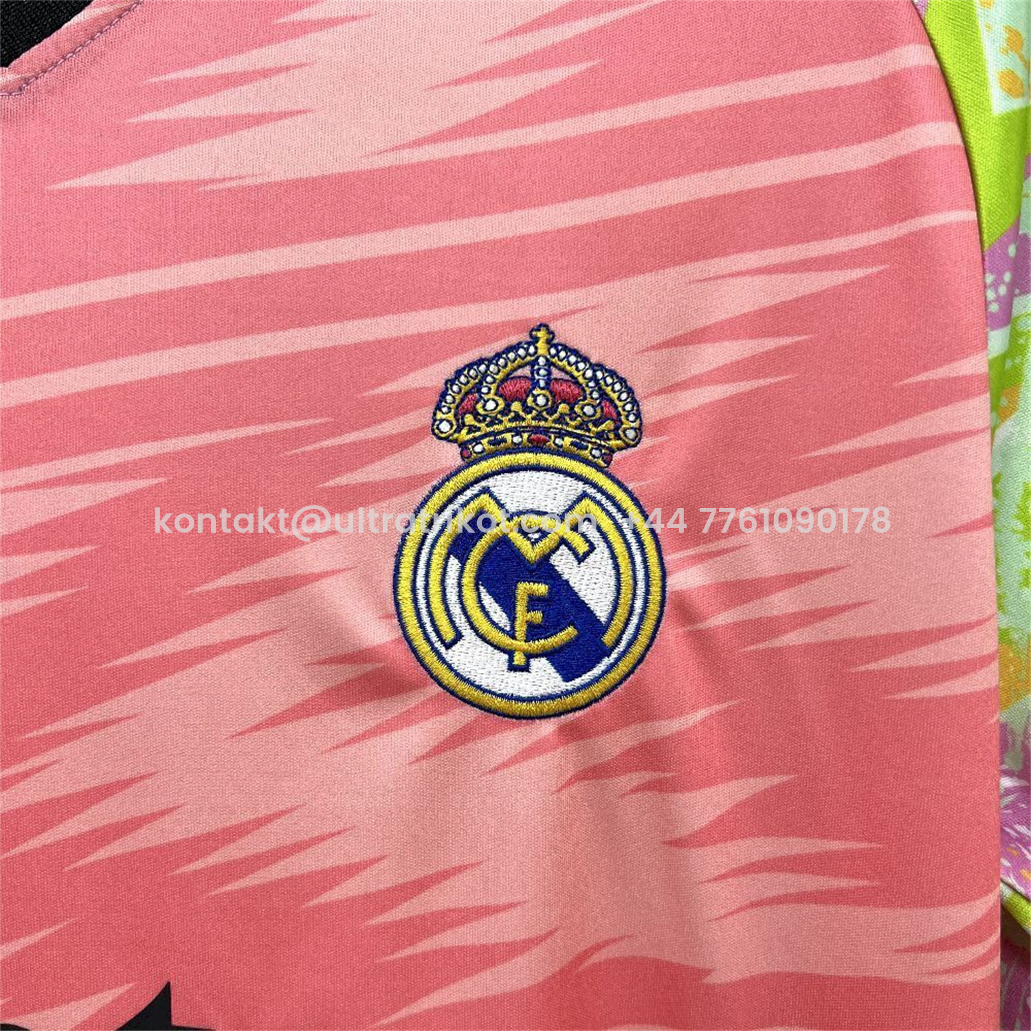 UltraTrikot-Real Madrid 25-26 Pink And Green Pre-Match Training Jersey - Fans Version