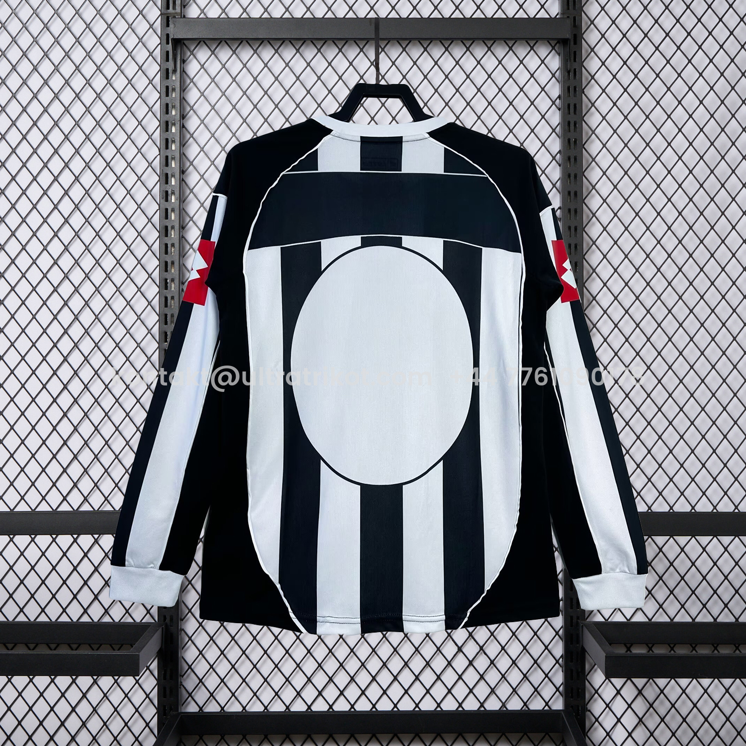 UltraTrikot-Retro Juventus 2002-03 European Home Long Sleeves Jersey