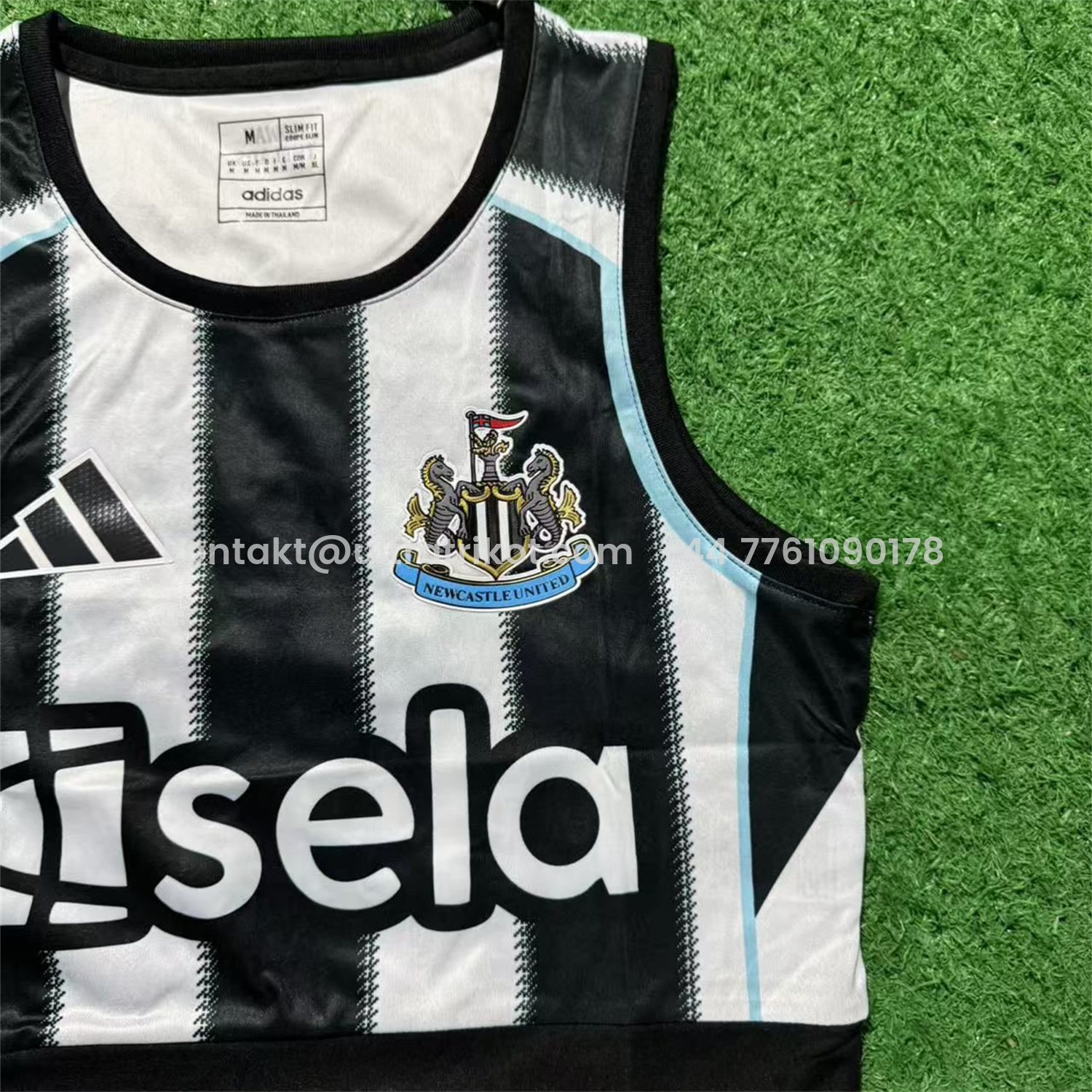 UltraTrikot-Women's Newcastle United 25-26 Home Yoga Vest