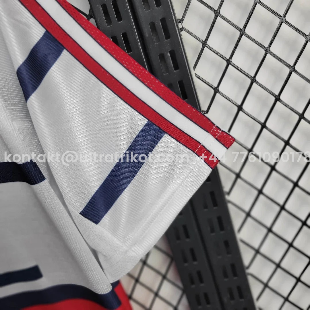 UltraTrikot-Retro Bayern Munich 1998-00 Away Jersey