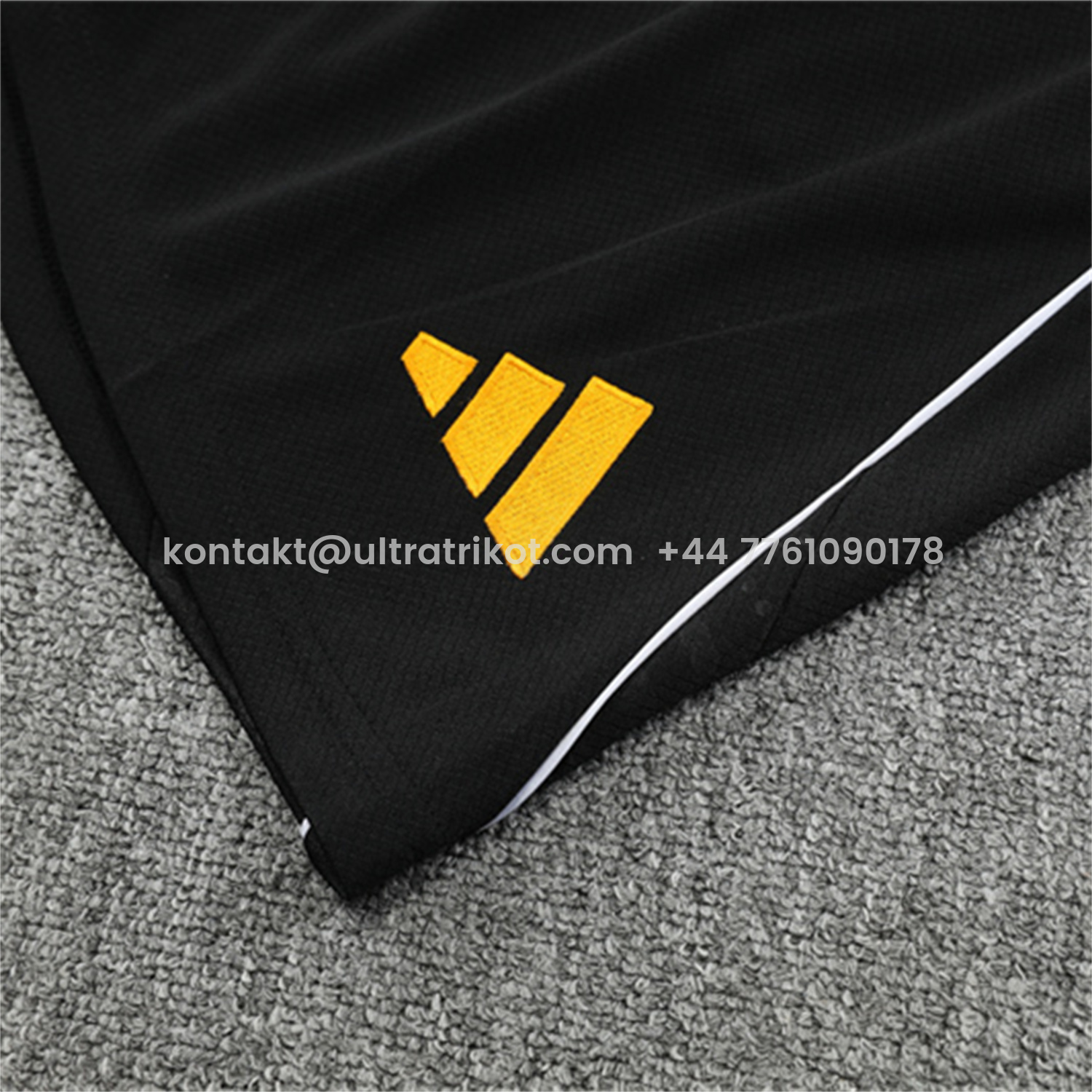 UltraTrikot-Real Madrid 25-26 Thunder Comics Kids Short-Sleeve Training Set - Comic Pattern Top & Shorts