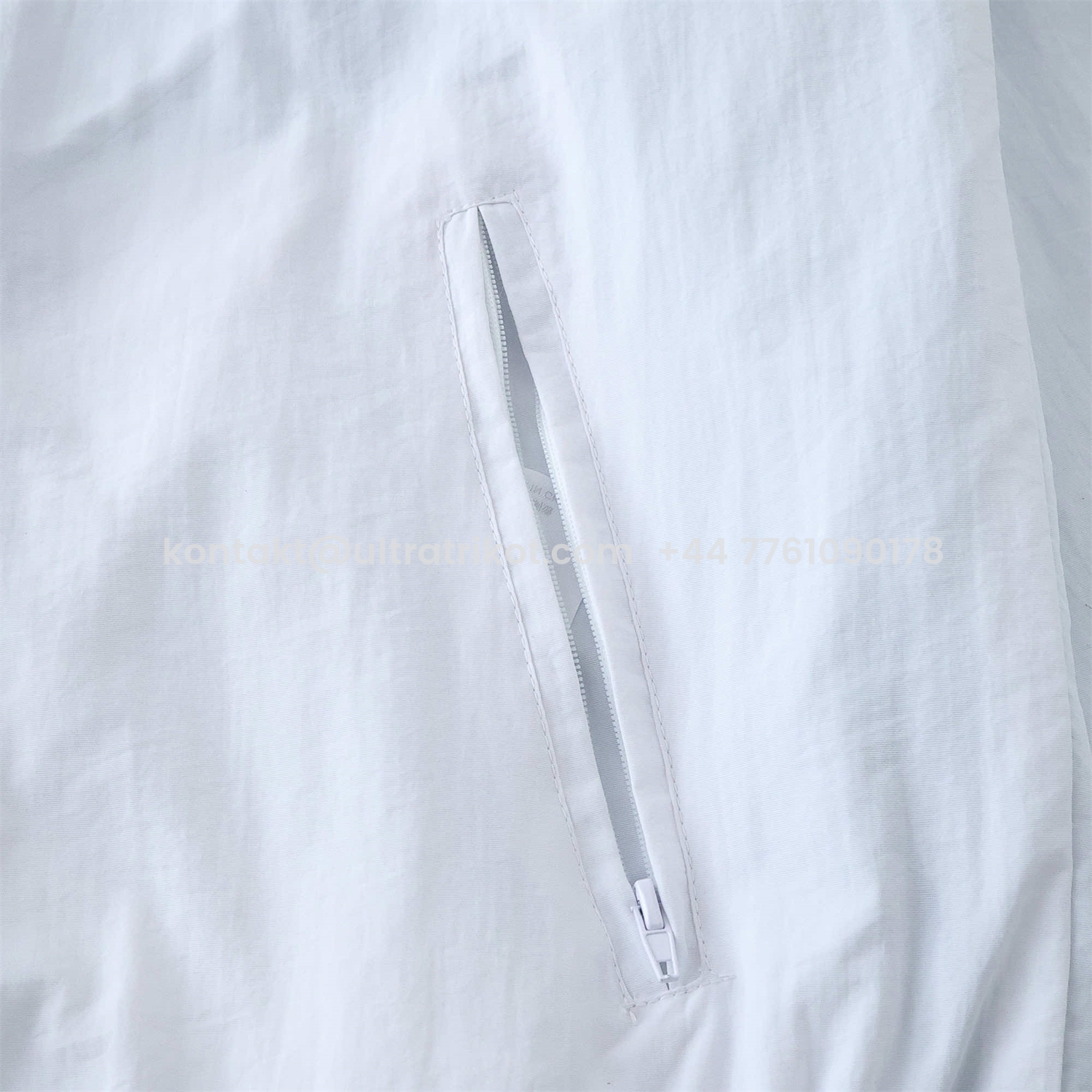 UltraTrikot-Retro Manchester United 1996 Double Sided Reversible Windbreaker - Blue & Green