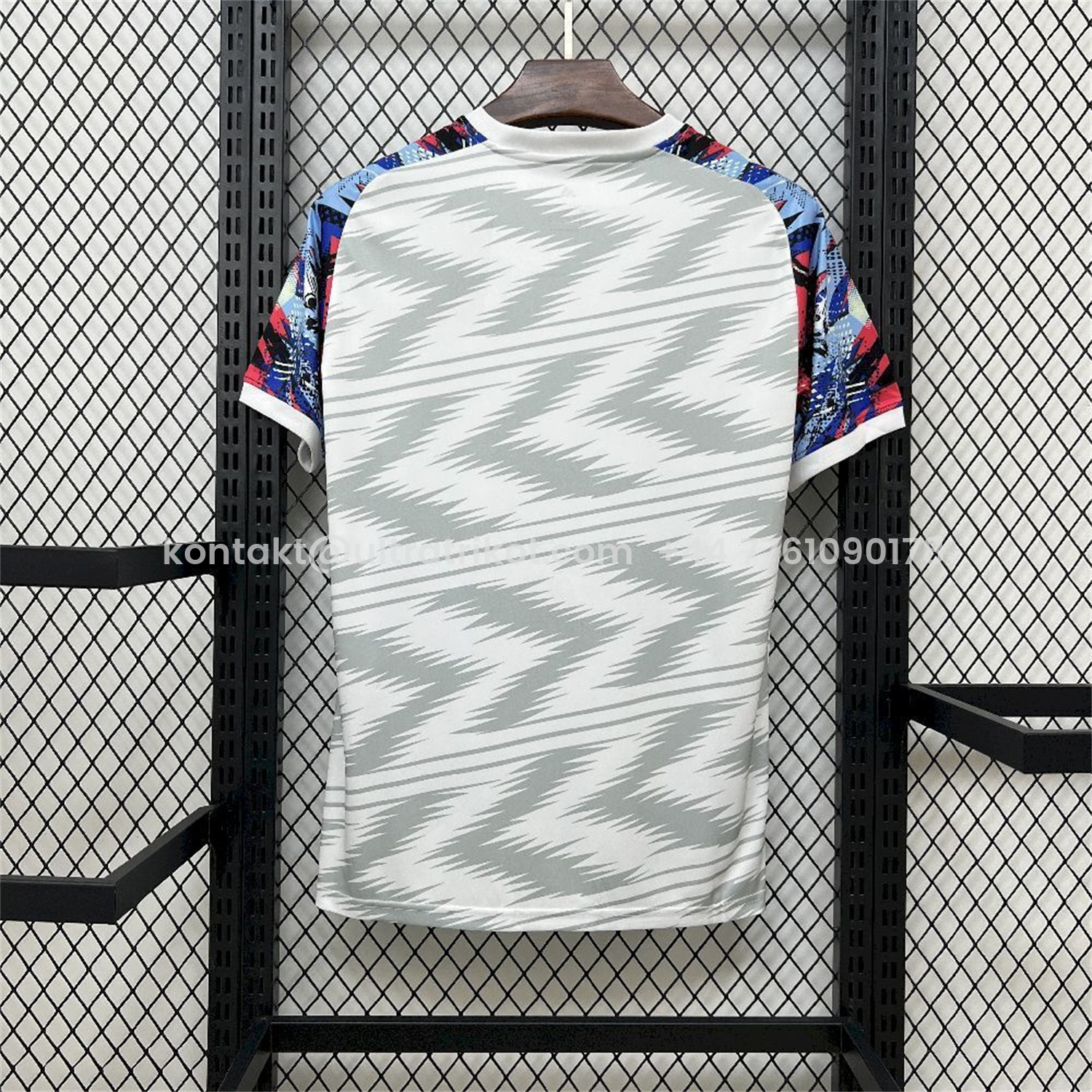 UltraTrikot-Real Madrid 25-26 Grey And White Pre-Match Training Jersey - Fans Version