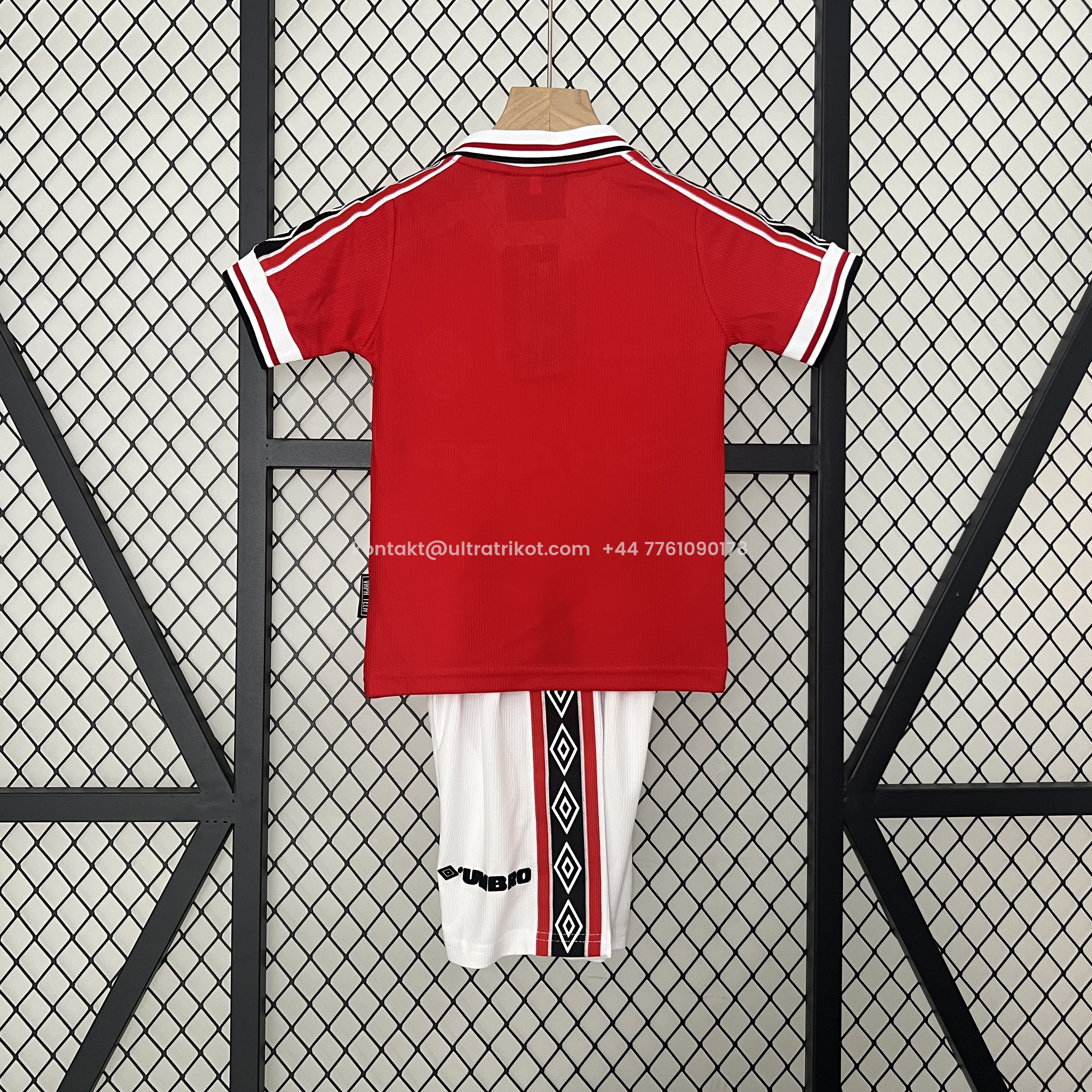 UltraTrikot-Retro Manchester United 1998-99 Home Stadium Kids Kit