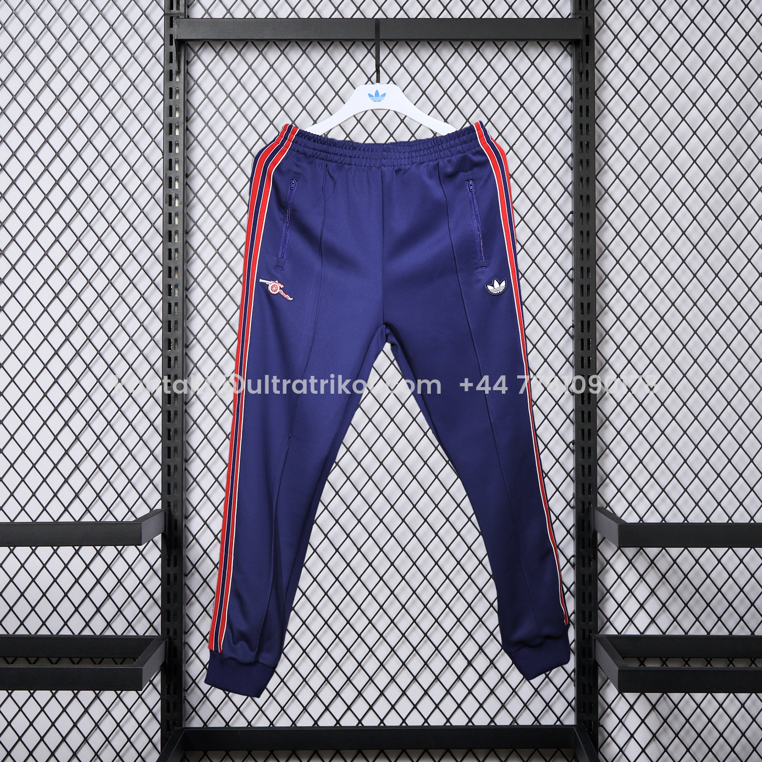 UltraTrikot-Arsenal 25-26 Red Lines Training Set - Purple Top and Purple Pants