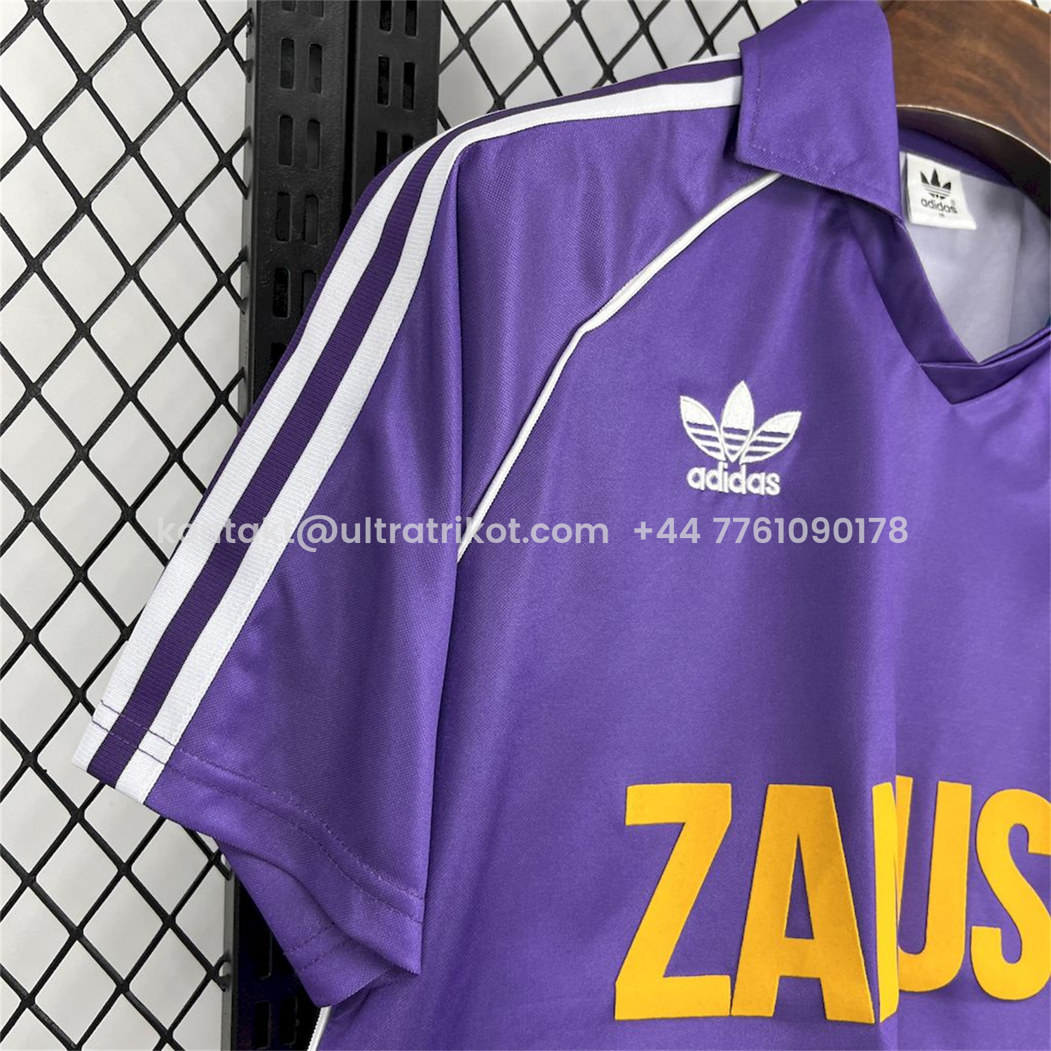 UltraTrikot-Retro Real Madrid 1984-85 Third Jersey