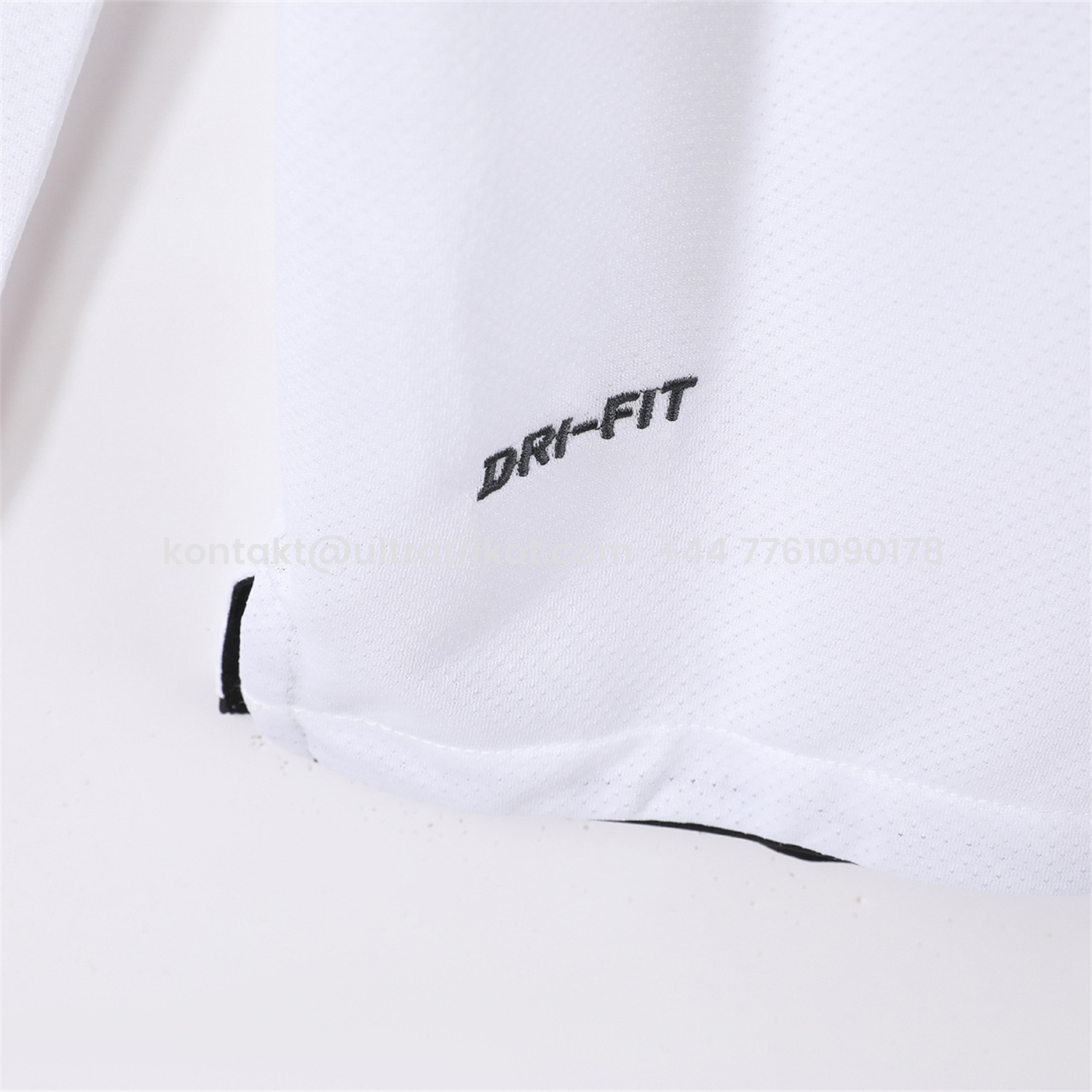 UltraTrikot-Retro Manchester United 10-11 Away Long Sleeves Jersey - Champions League Final Version