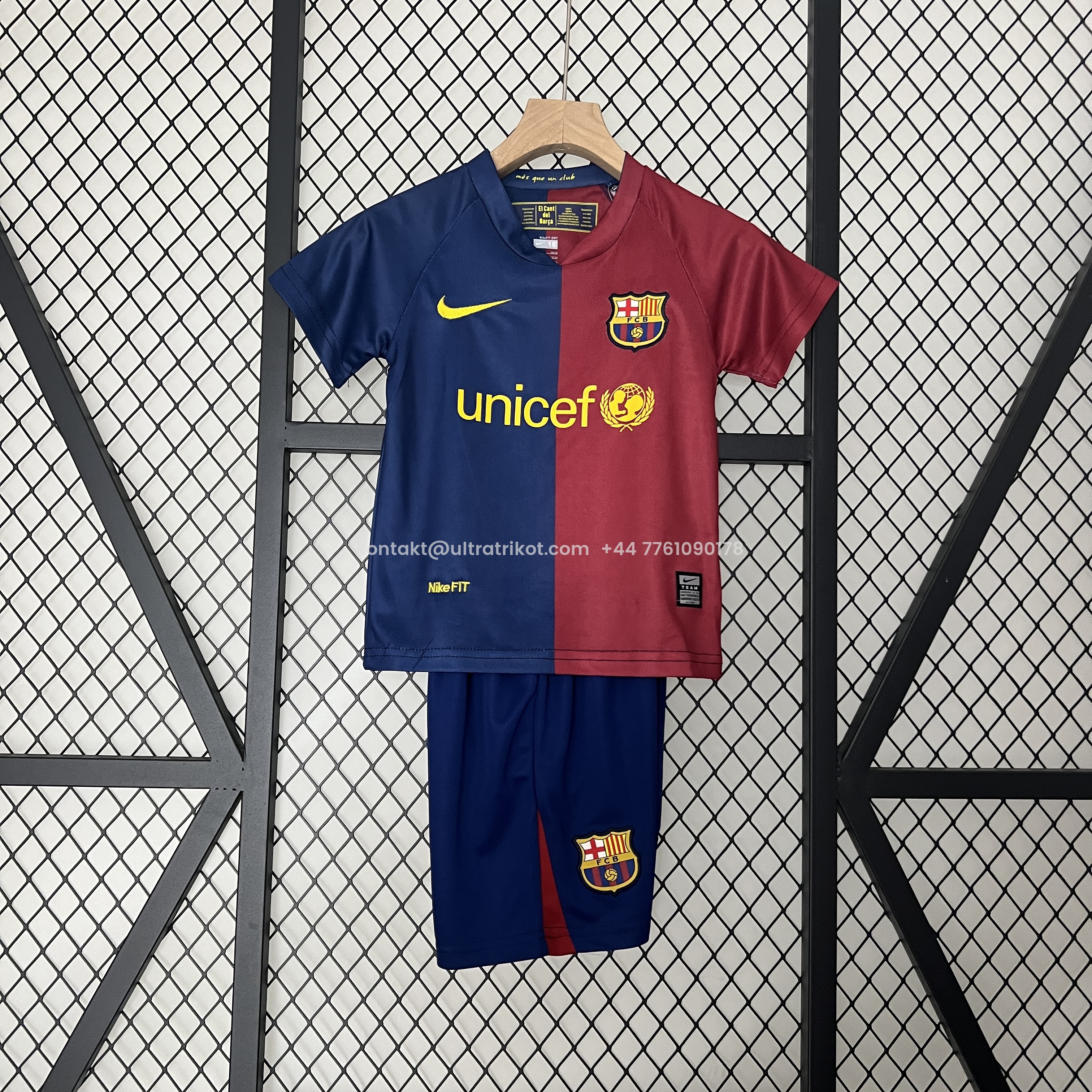 UltraTrikot-Retro Barcelona 2008-09 Home Stadium Kids Kit