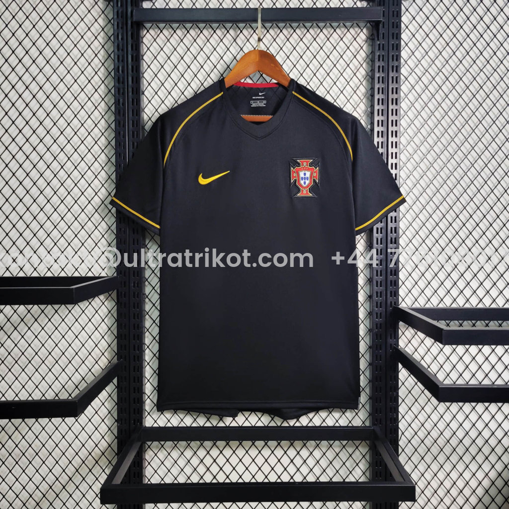 UltraTrikot-Retro Portugal 2006 Away Stadium Jersey