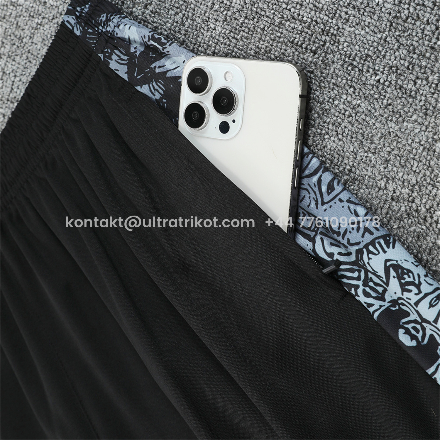 UltraTrikot-Brazil 25-26 White Jesus Statue Vest Training Set - White Vest & Black Shorts