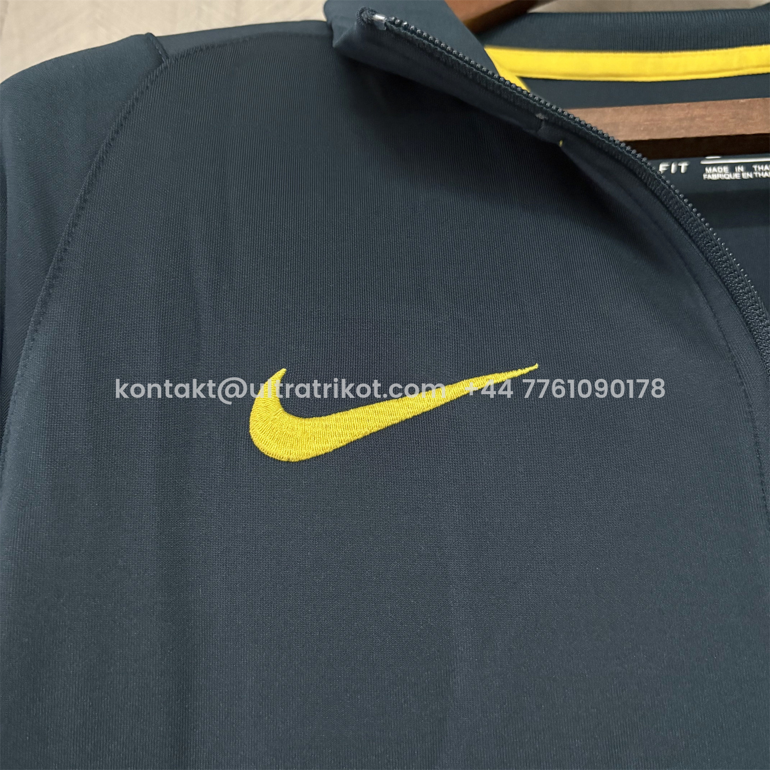 UltraTrikot-Retro Brazil 2022 Pre-Match Dark Blue Unsponsored Windbreaker