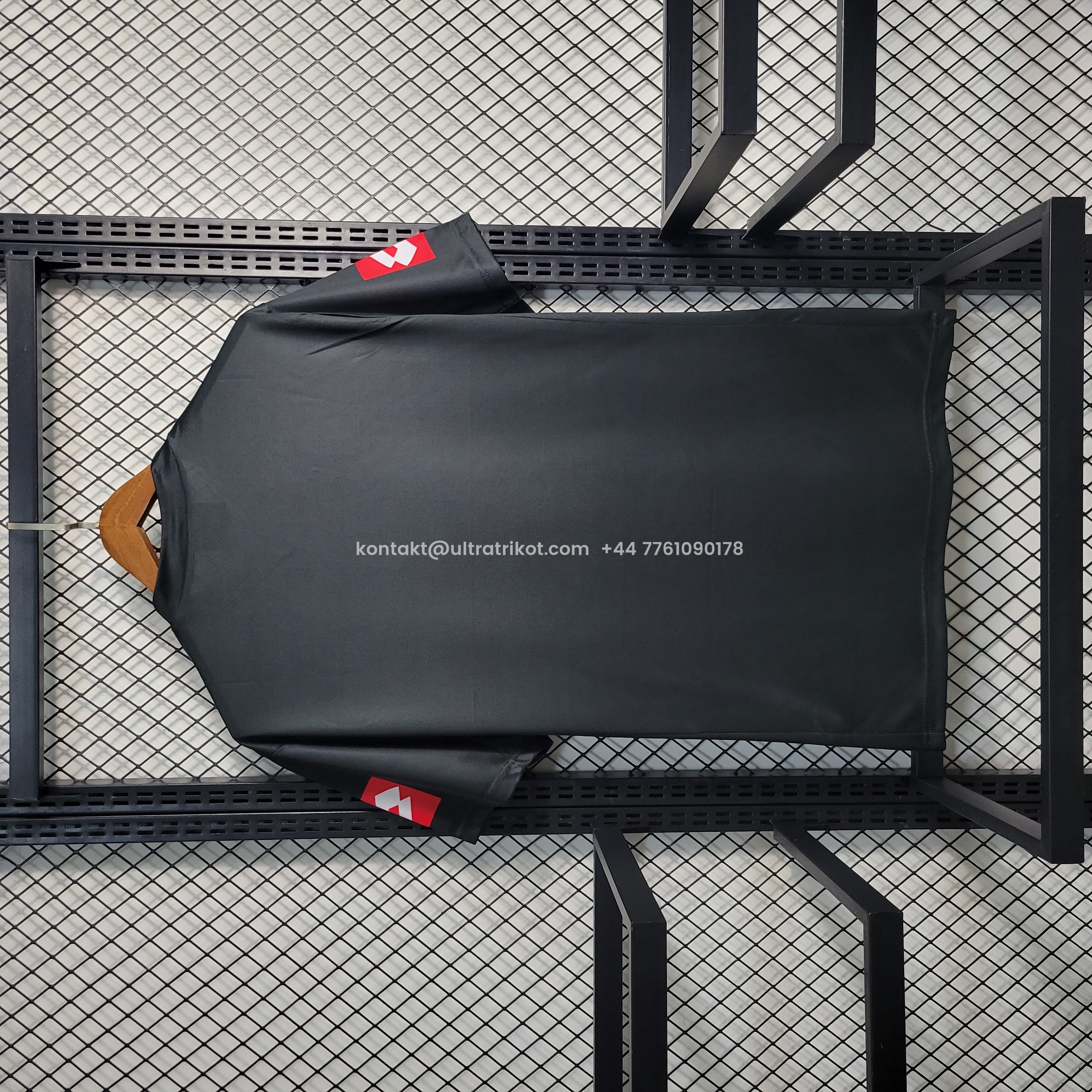 UltraTrikot-Retro Juventus 2001-02 Away Stadium Jersey