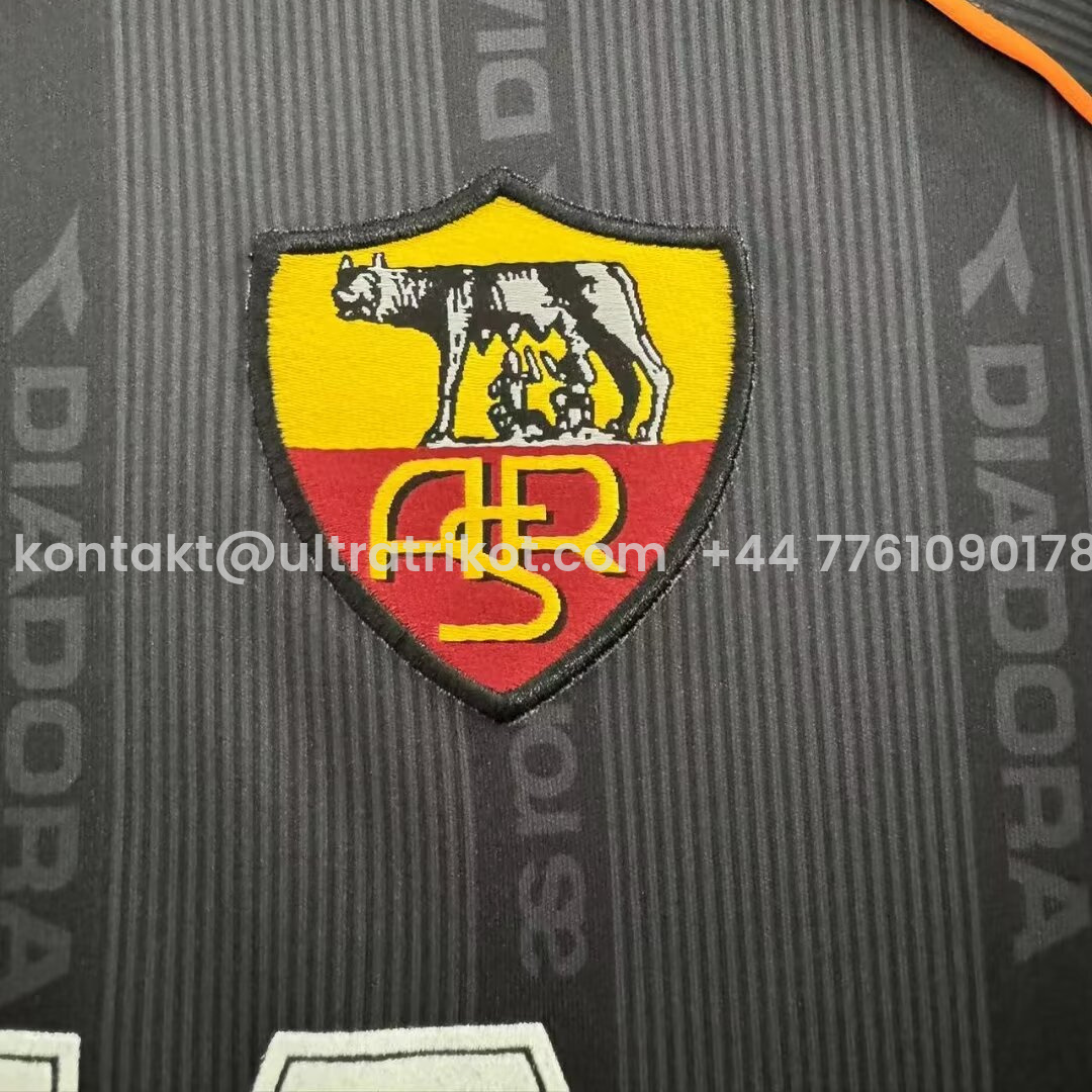 UltraTrikot-Retro Roma 1999-00 Third Jersey