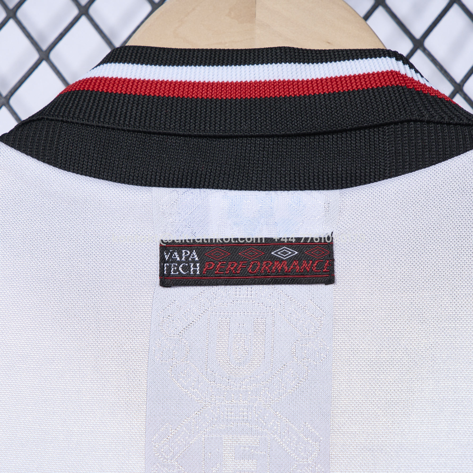 UltraTrikot-Retro Manchester United 98-99 Away Jersey