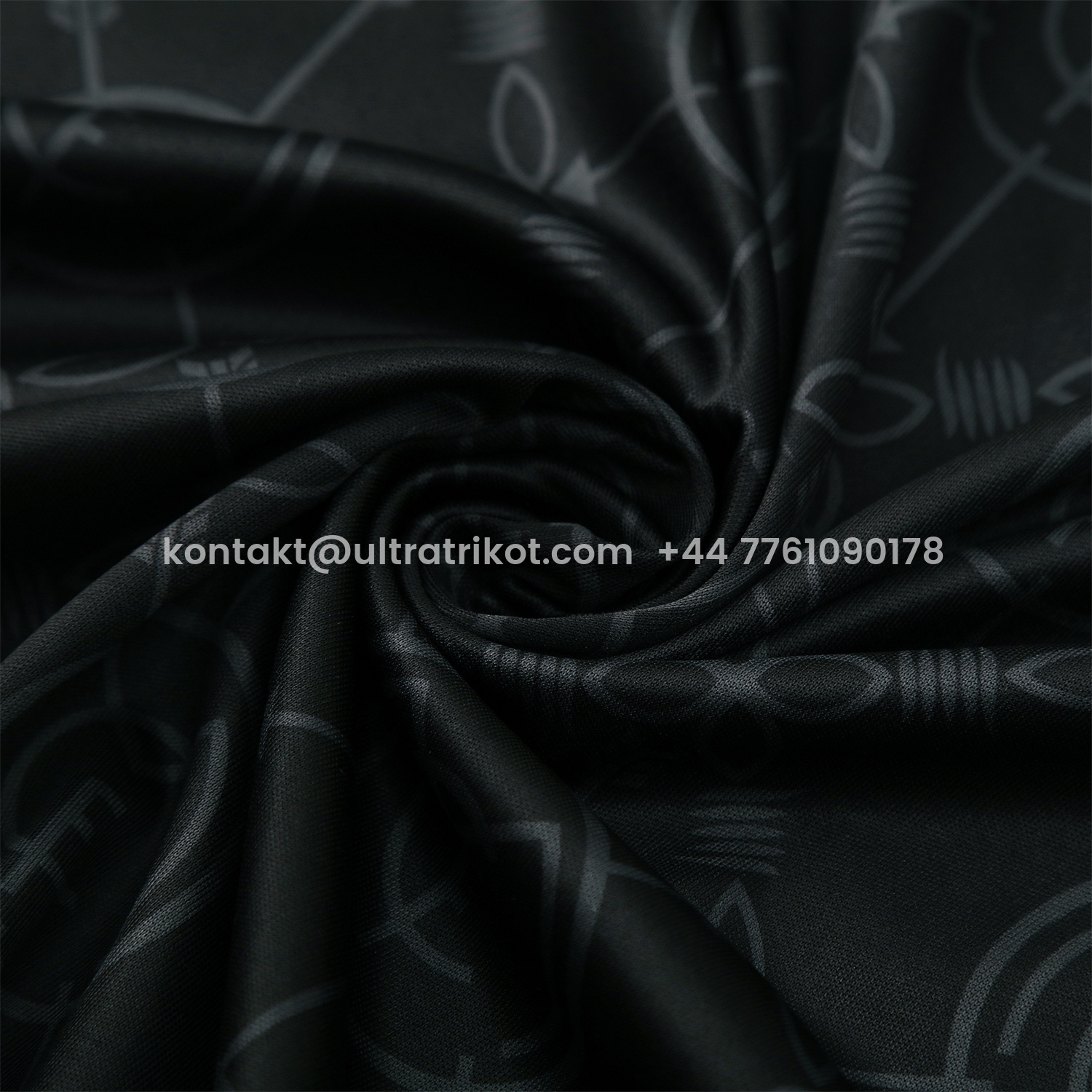 UltraTrikot-Real Madrid 25-26 Short-Sleeve Training Set - Blue Edge Black Top & Black Shorts