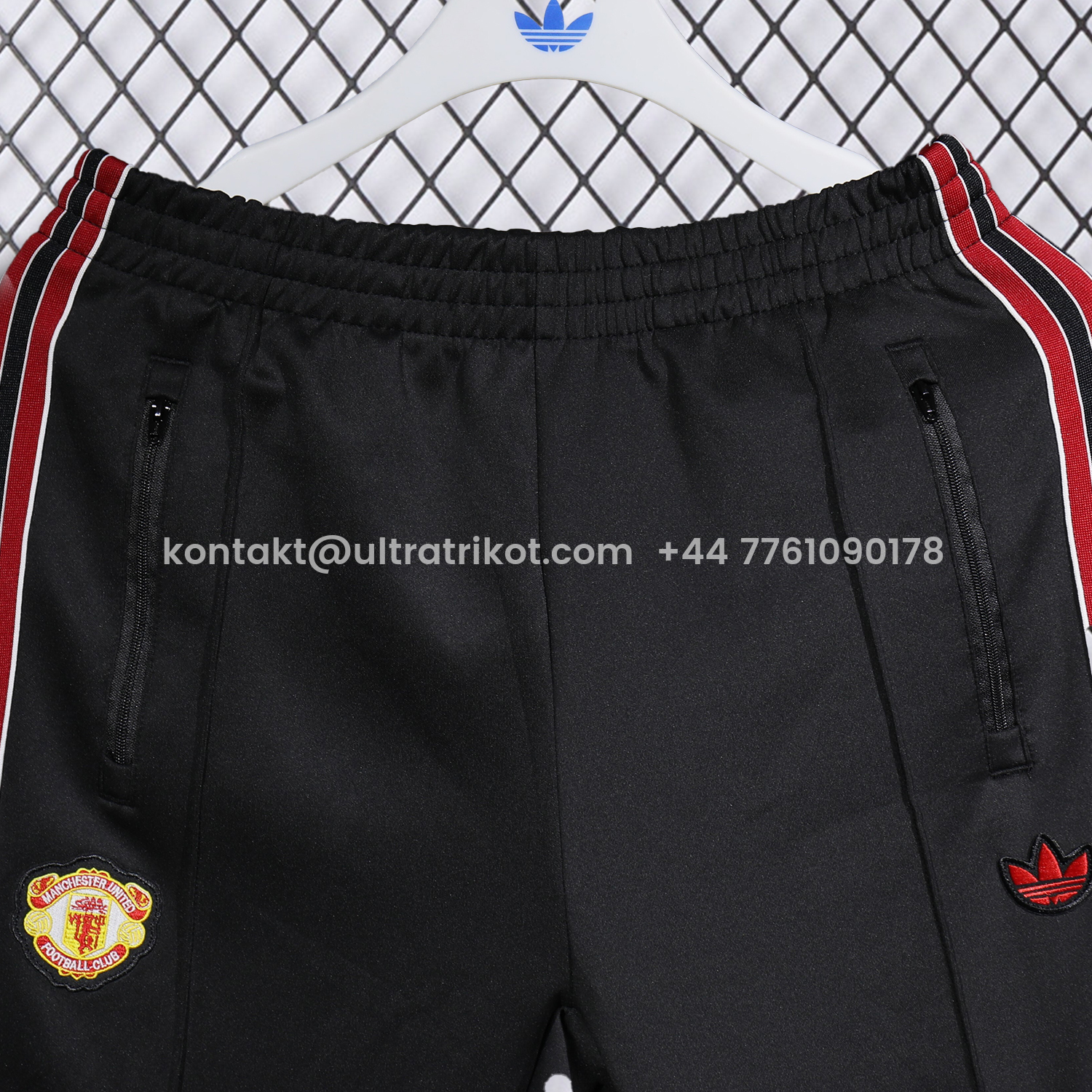 UltraTrikot-Manchester United 25-26 Red Lines Training Set - Black Top and Black Pants