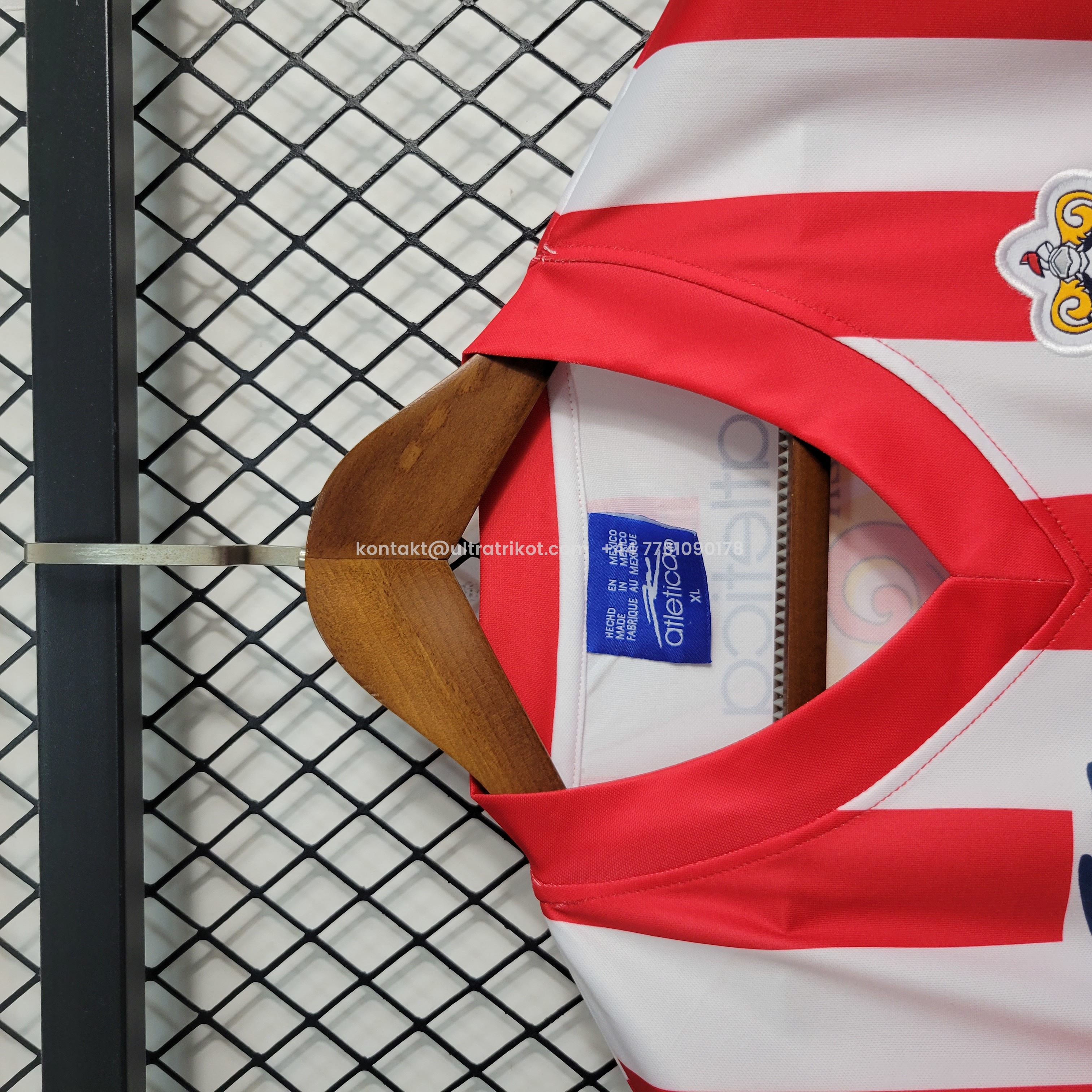 UltraTrikot-Retro Chivas de Guadalajara 01-02 Home Stadium Jersey