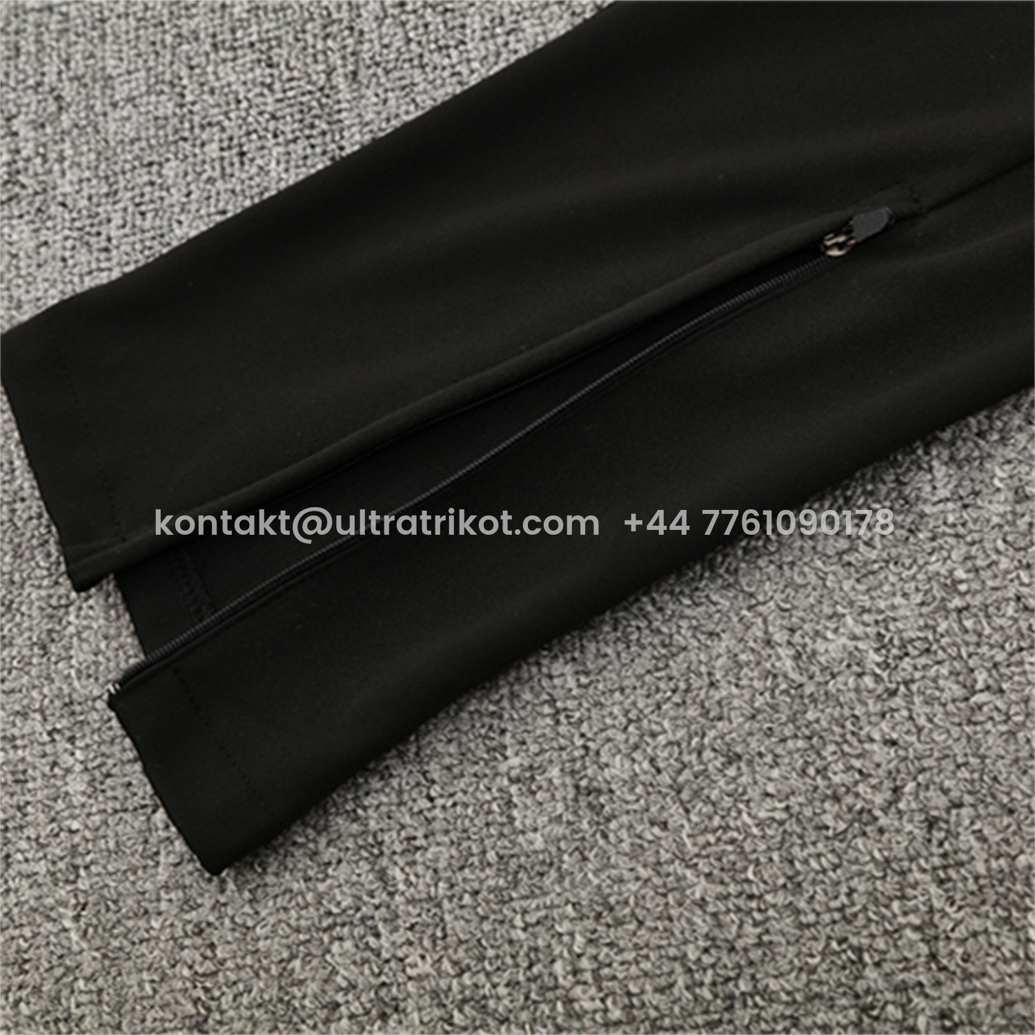 UltraTrikot-Napoli 25-26 Long Sleeve Training Set - Gray Mecha Top & Black Pants