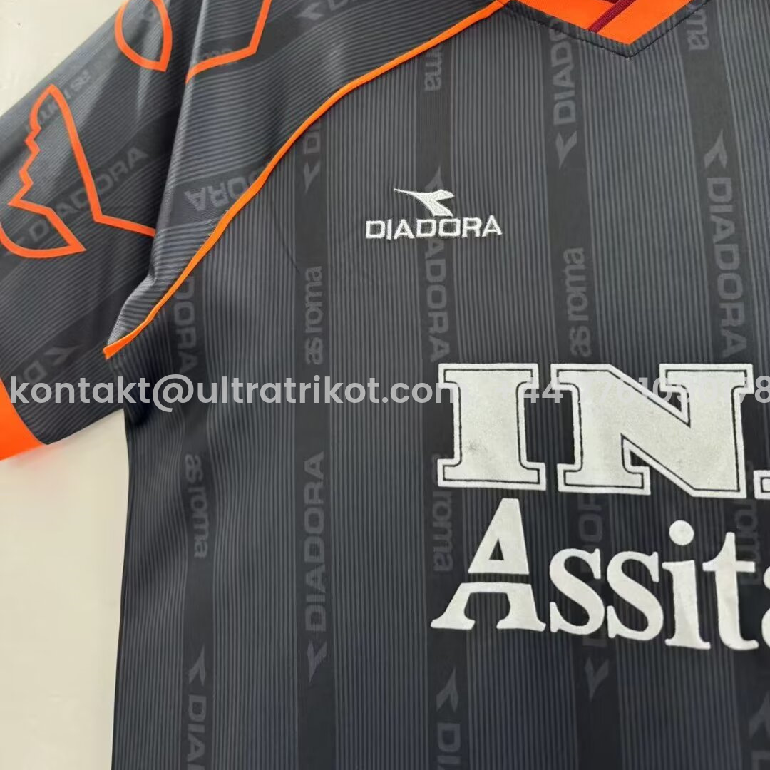 UltraTrikot-Retro Roma 1999-00 Third Jersey