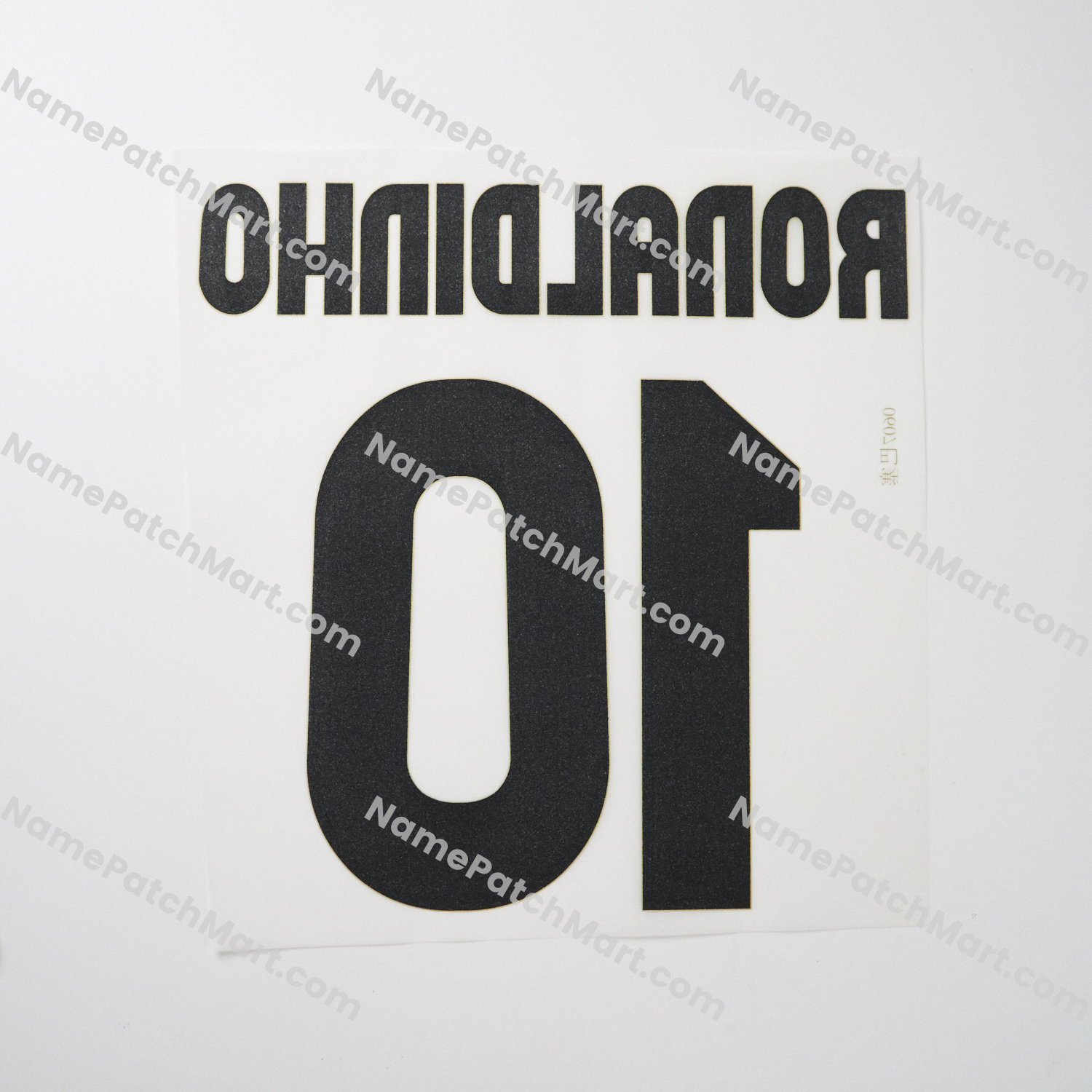 Ronaldinho #10 - Barcelona 2007-08 Home  | Name Number Set - NamePatchMart.COM